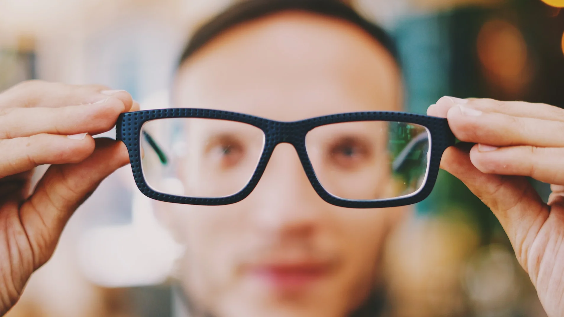 Woran Merke Ich Dass Ich Eine Brille Brauche So erkennst Du, ob Du eine Brille brauchst